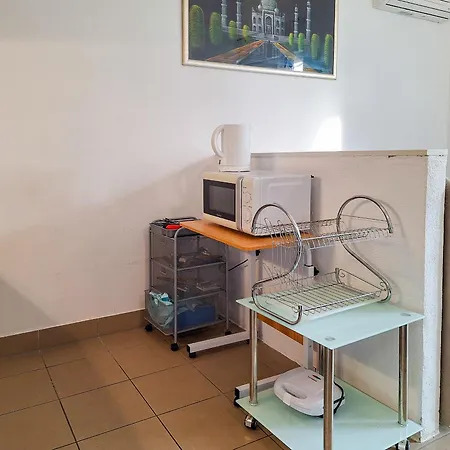 Vinovo * Omiš