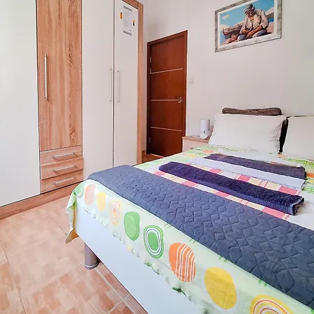 Apartamento Vinovo Omiš