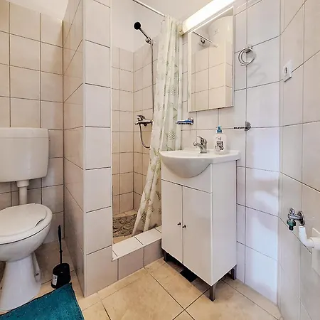 Vinovo Apartment *