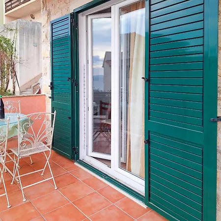 Apartamento Vinovo Omiš